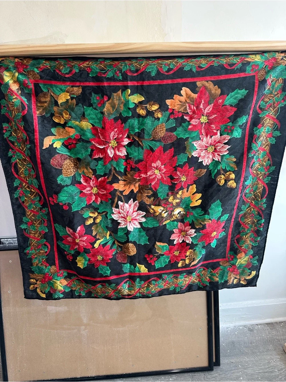Holiday Poinsettia Decorative Throw - Black and Red